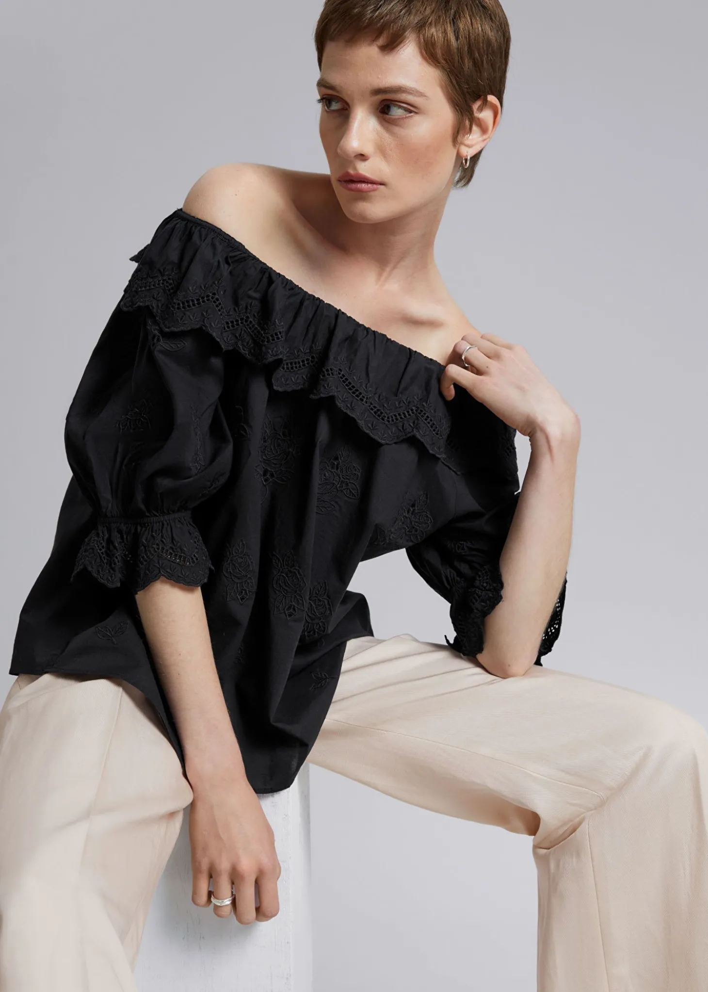 Brodert Bluse