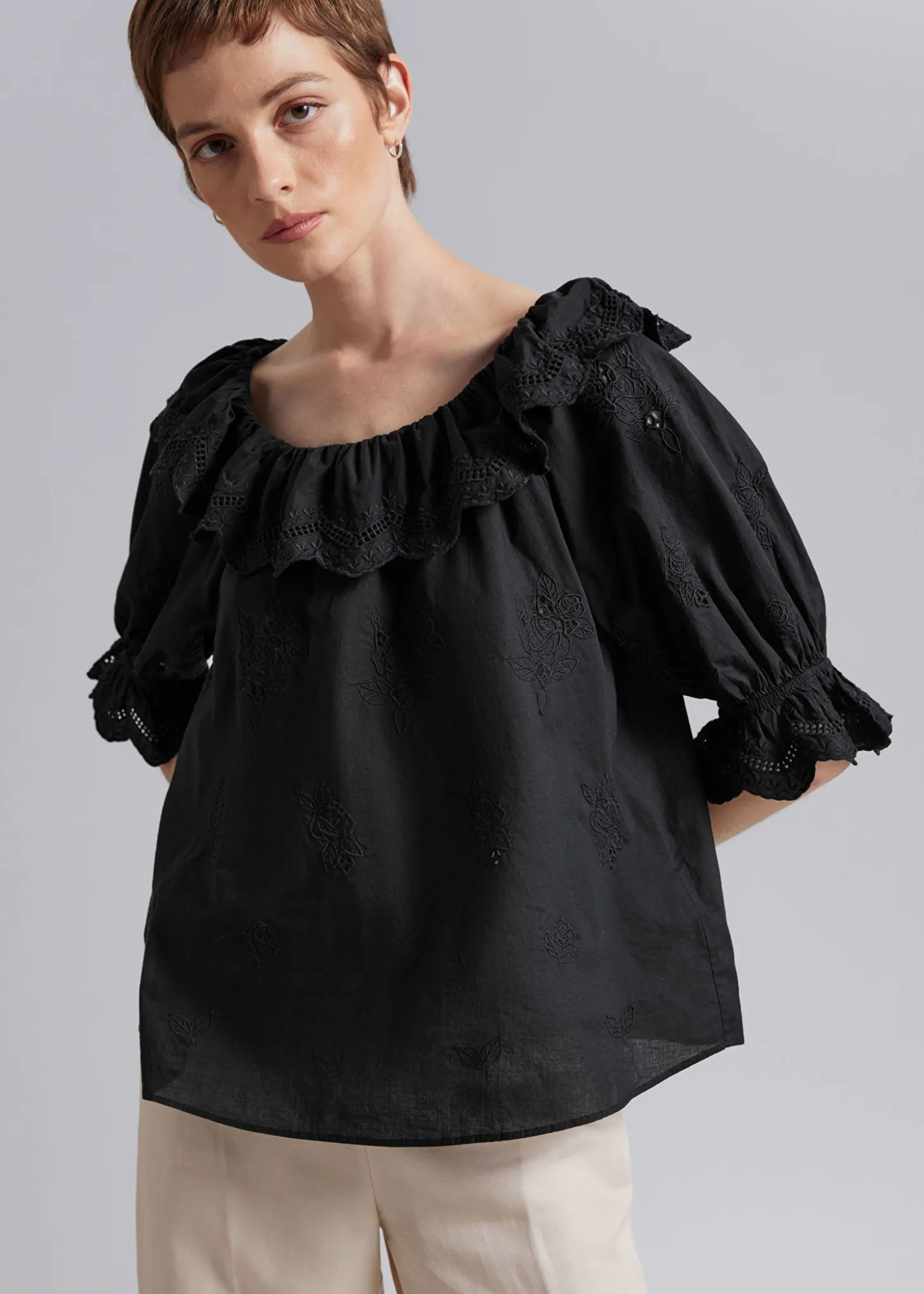 Brodert Bluse