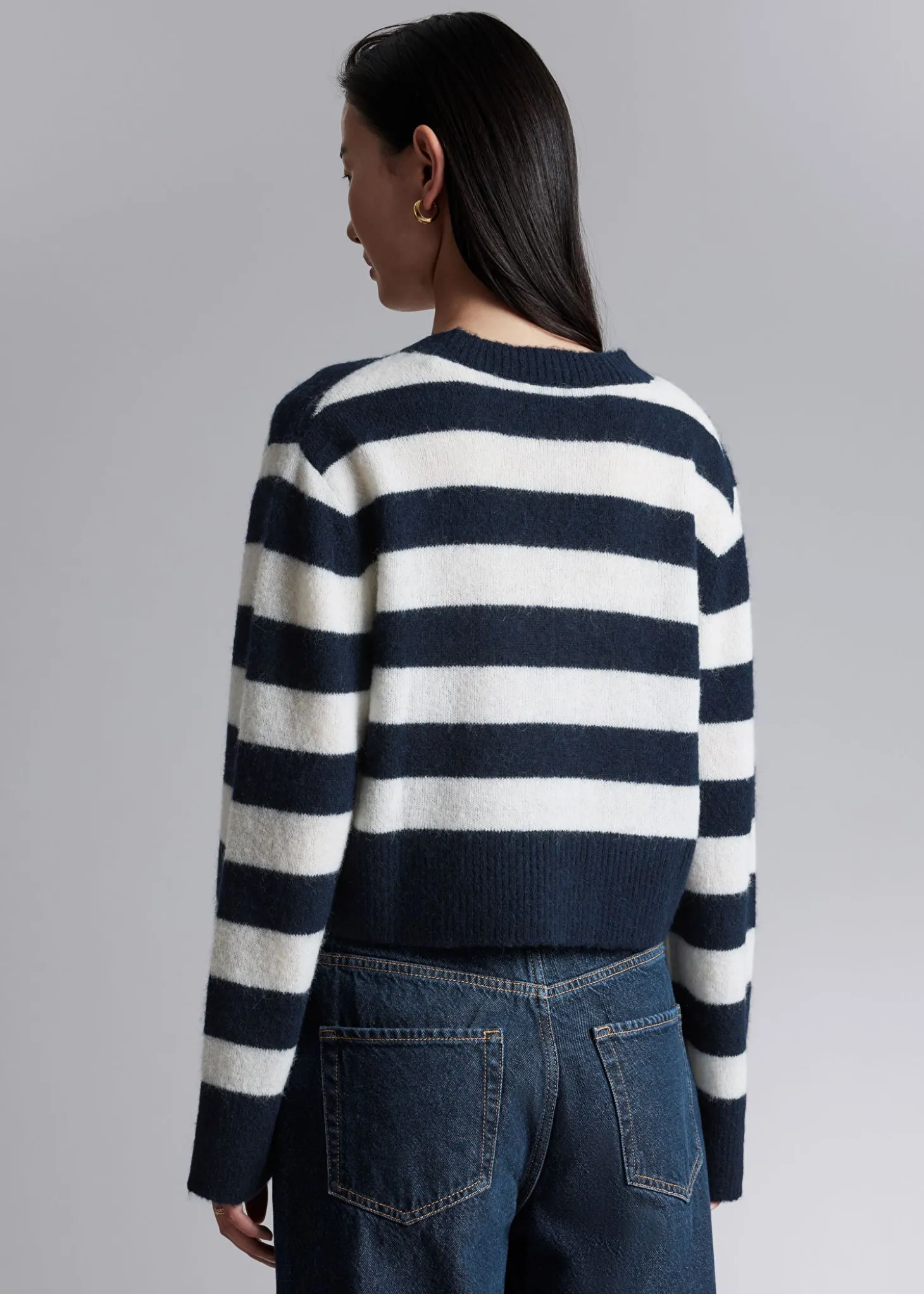 Cropped Knit Cardigan