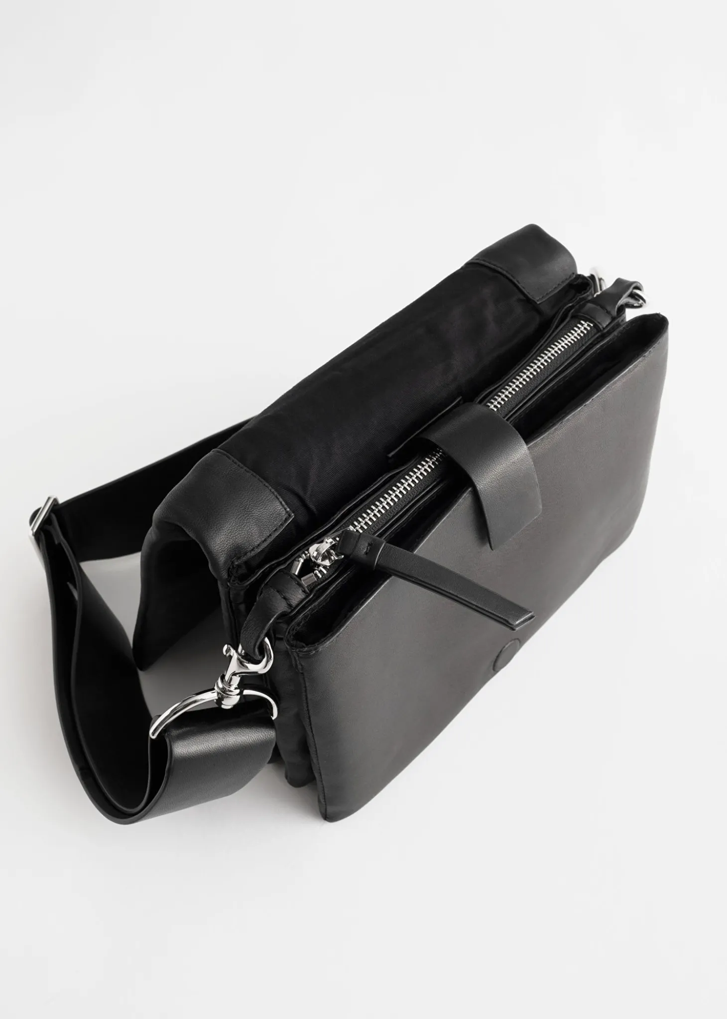 Crossbody-Veske I Kromfri Skinn