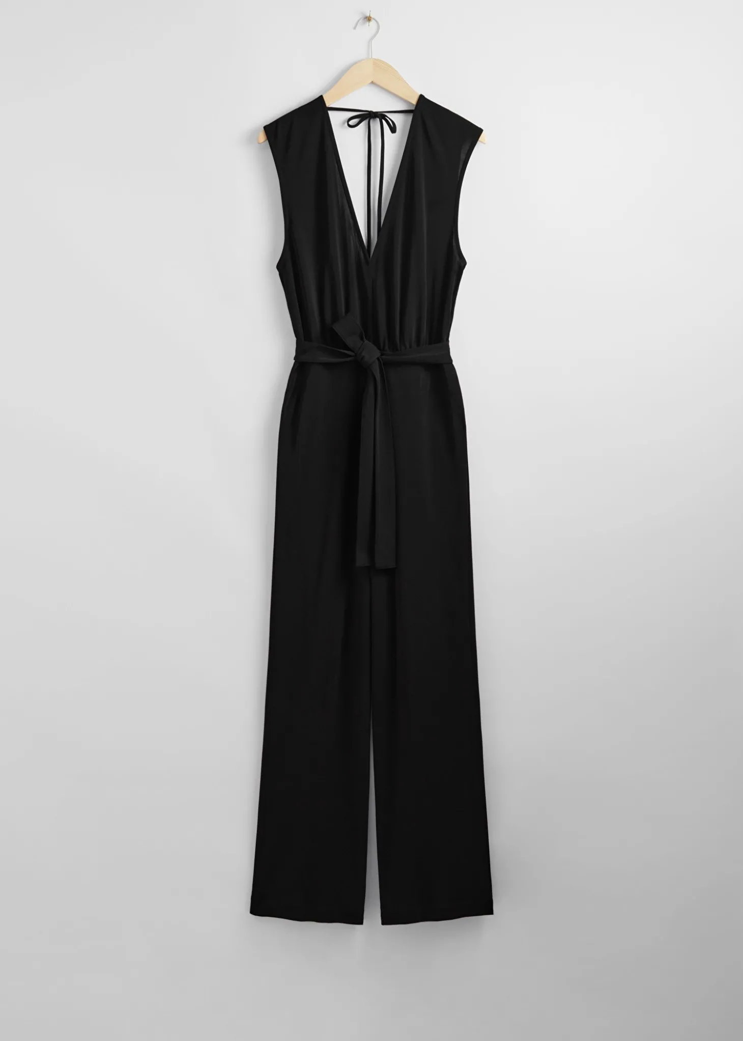 Ermelos Jumpsuit Med Apen Rygg