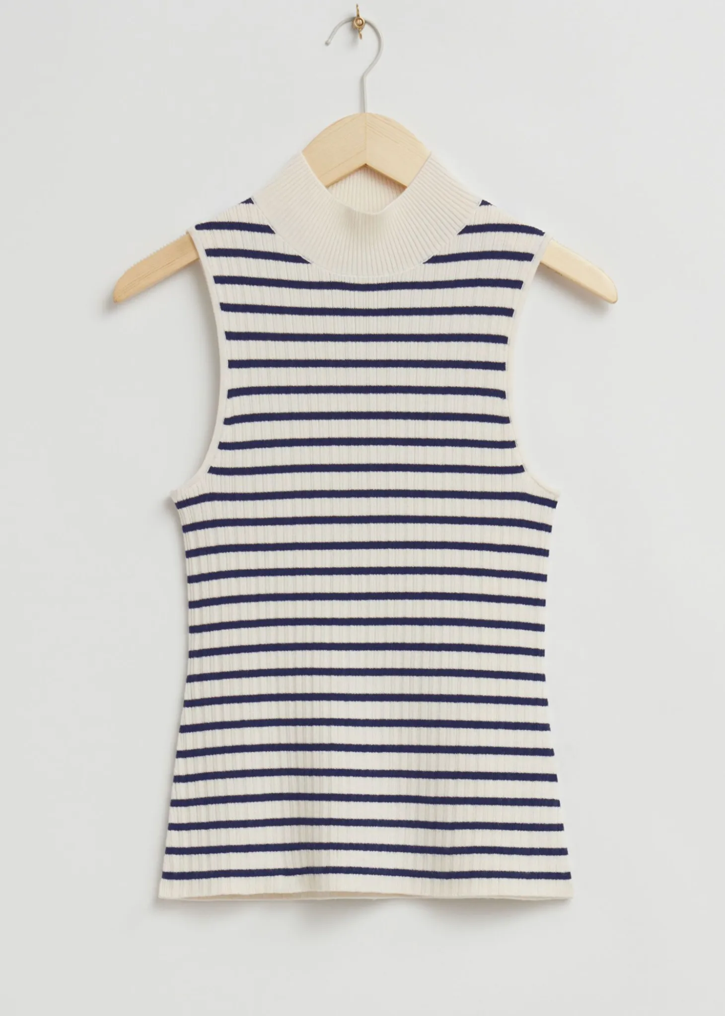 Ermelos Mock Neck Topp