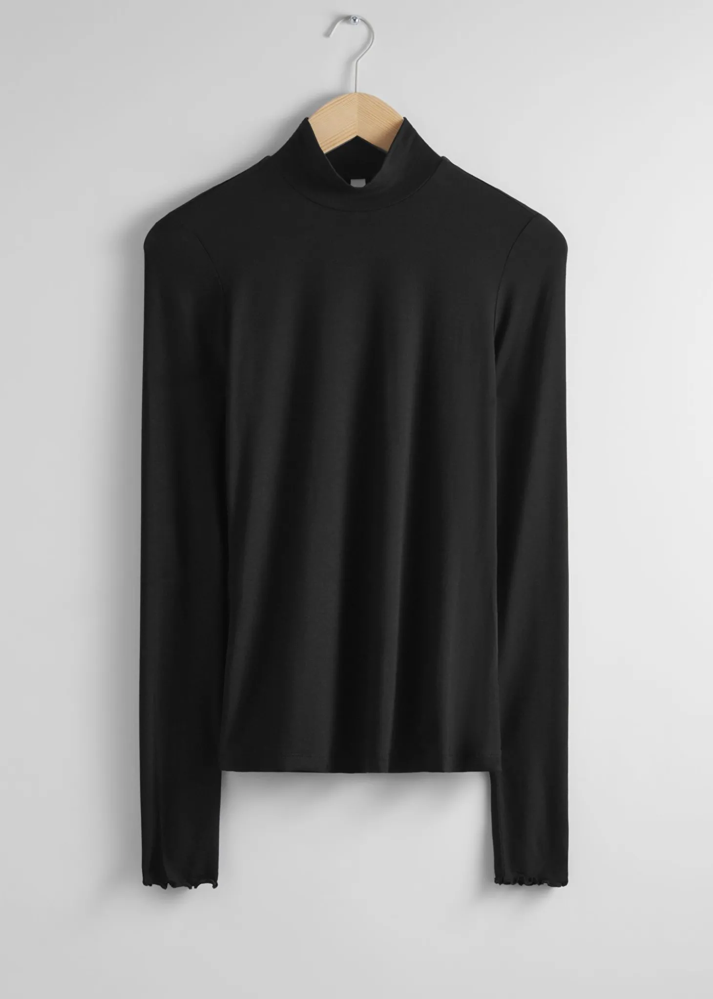 Frill-Cuff Mock-Neck Topp