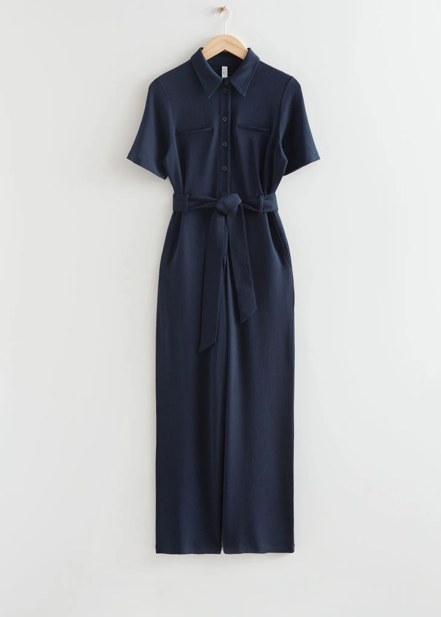 Kortermet Jumpsuit Med Belte