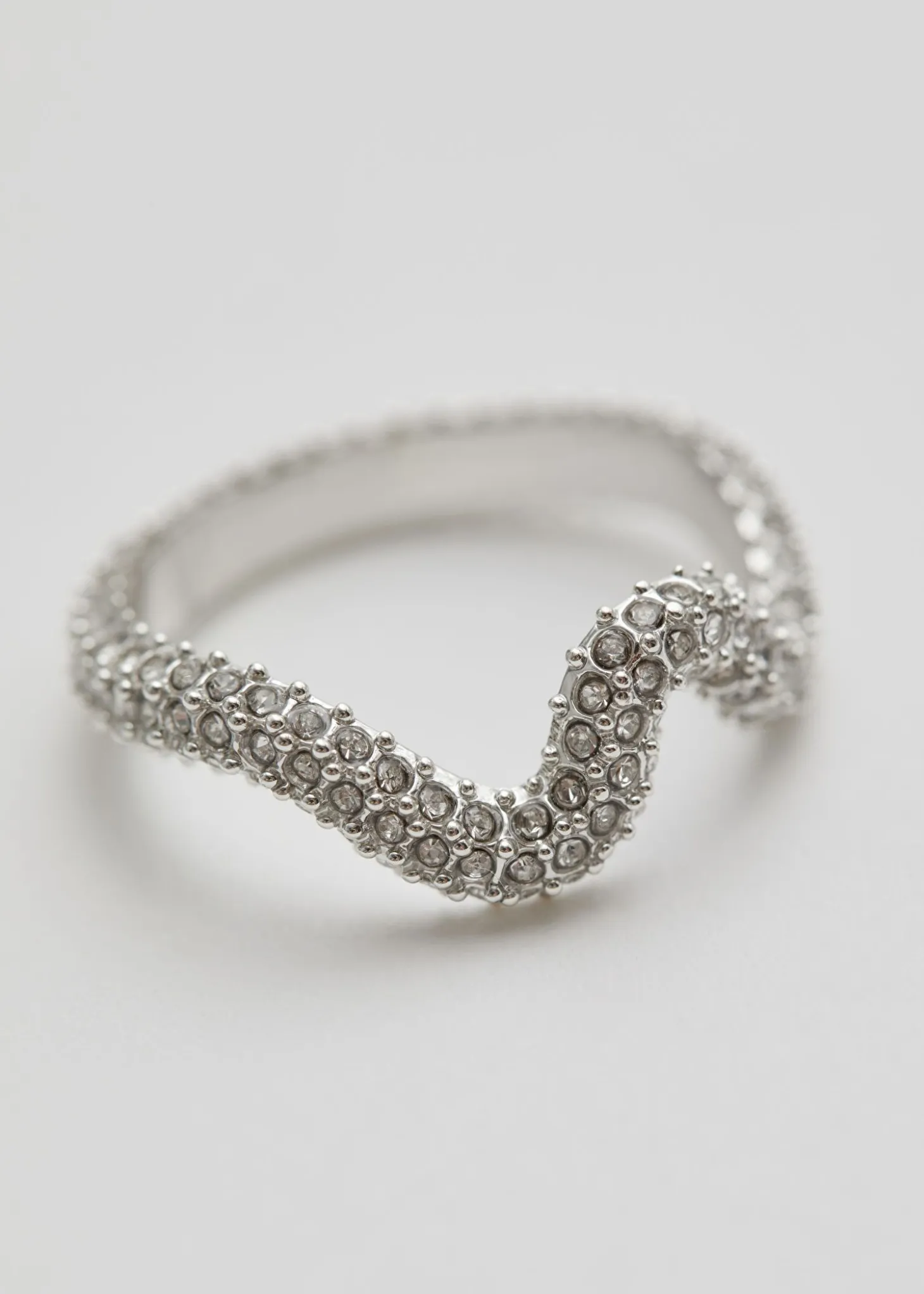 Krystallutsmykket Ring