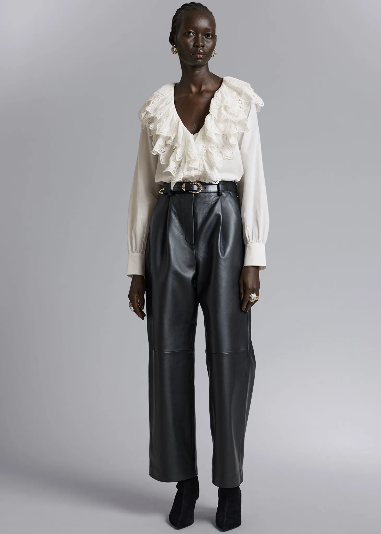 Lagdelt Ruffle Bluse