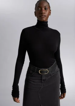 Langermet Topp Med Turtleneck I Ull