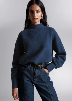 Mock-Neck Genser