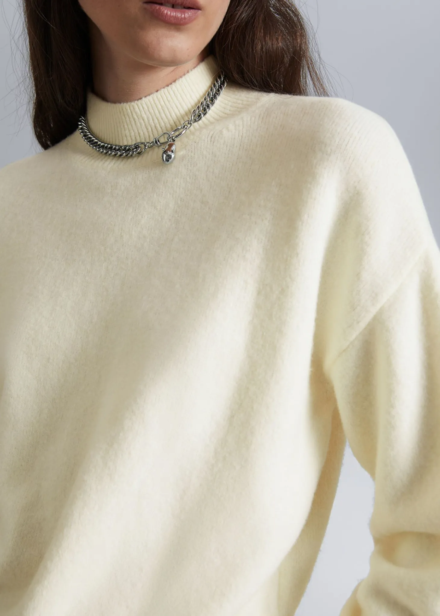 Mock-Neck Genser
