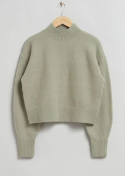 Mock-Neck Genser
