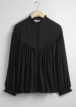 Oversized Frillbluse