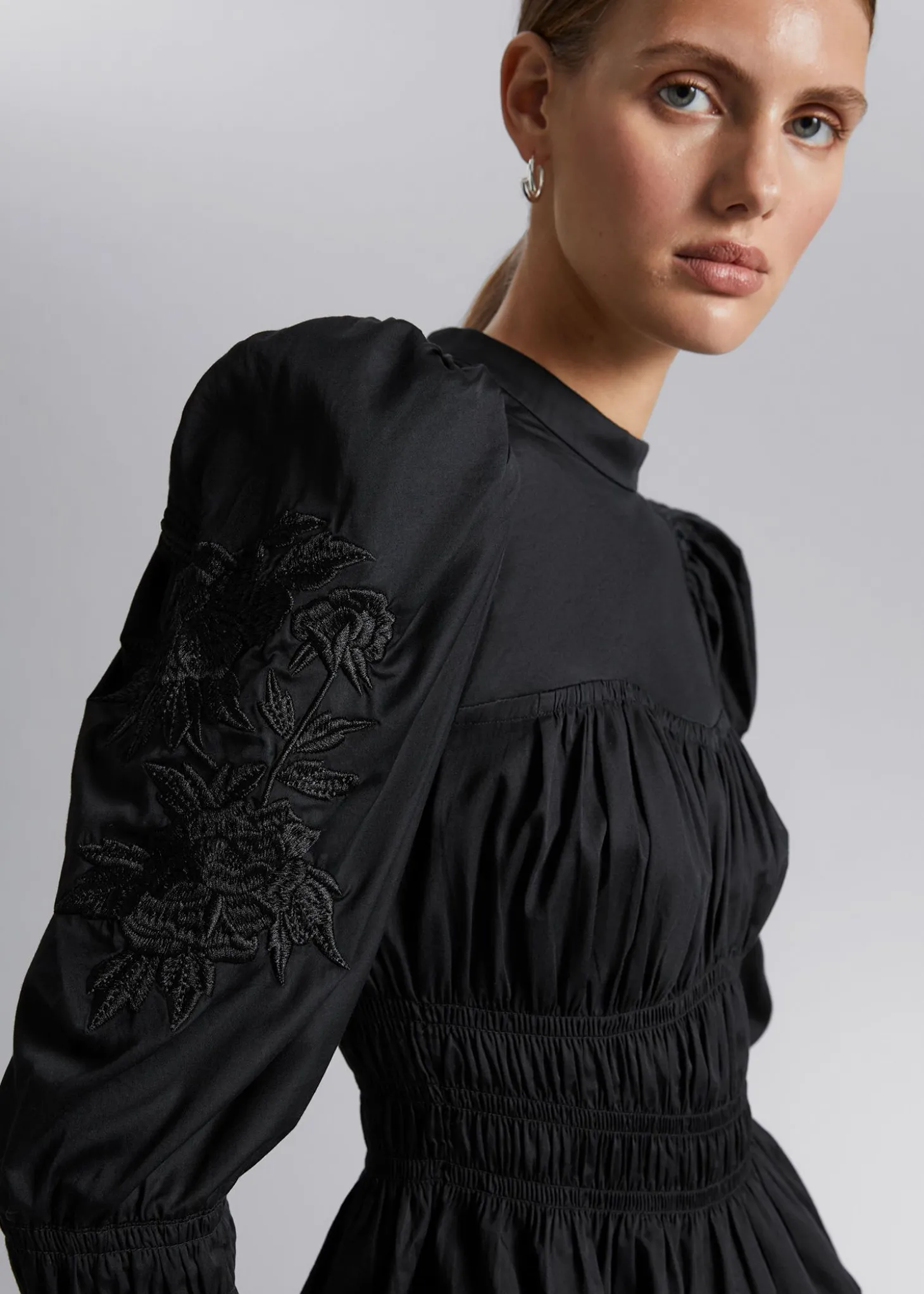 Puff Sleeve Peplum Bluse