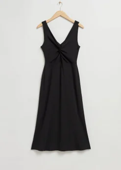 Ribbet Midi-Kjole Foran