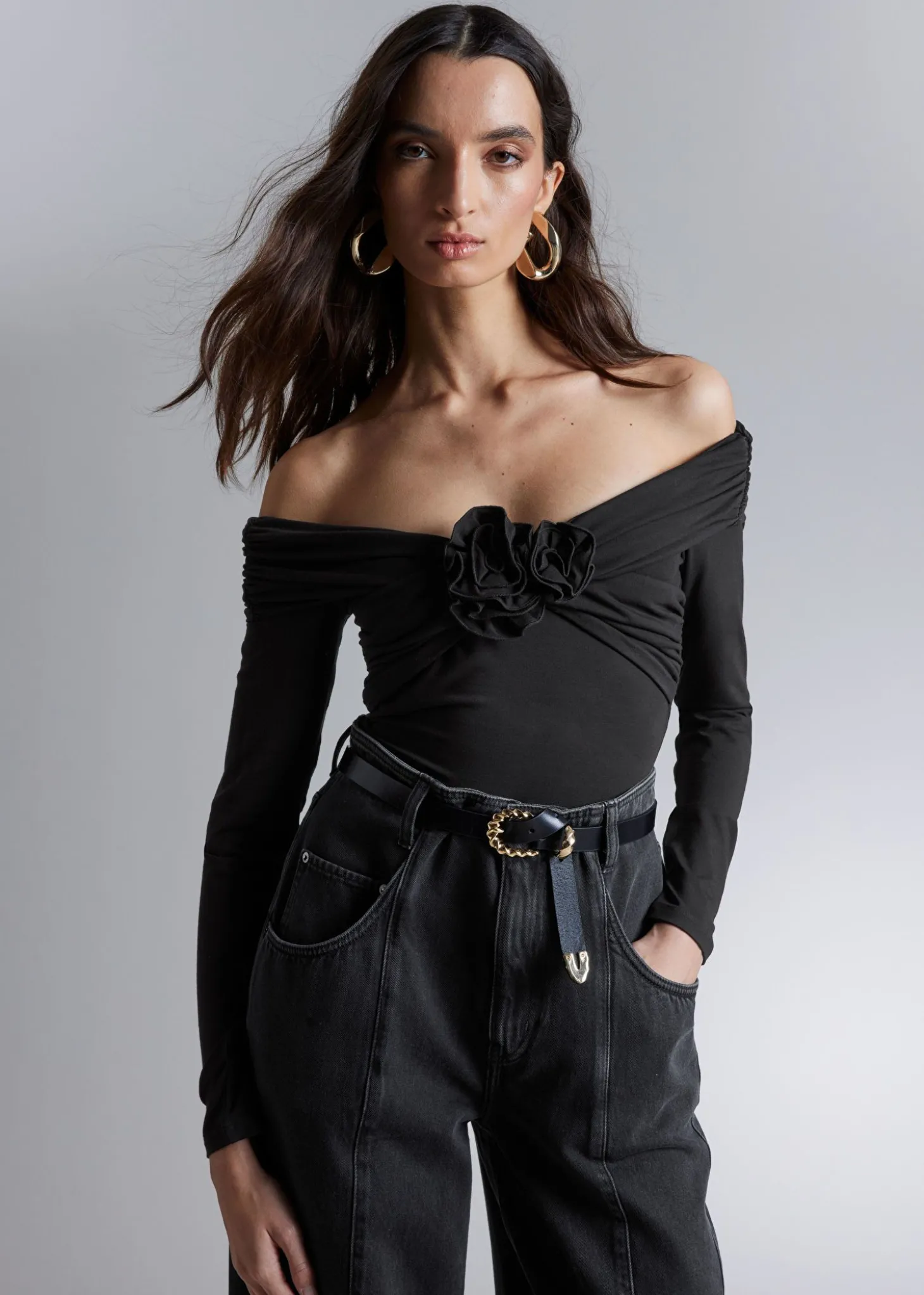 Ruched Off-Soulder Topp