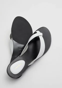 Sandal I Skinn