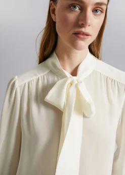 Silkebluse Med Halsband