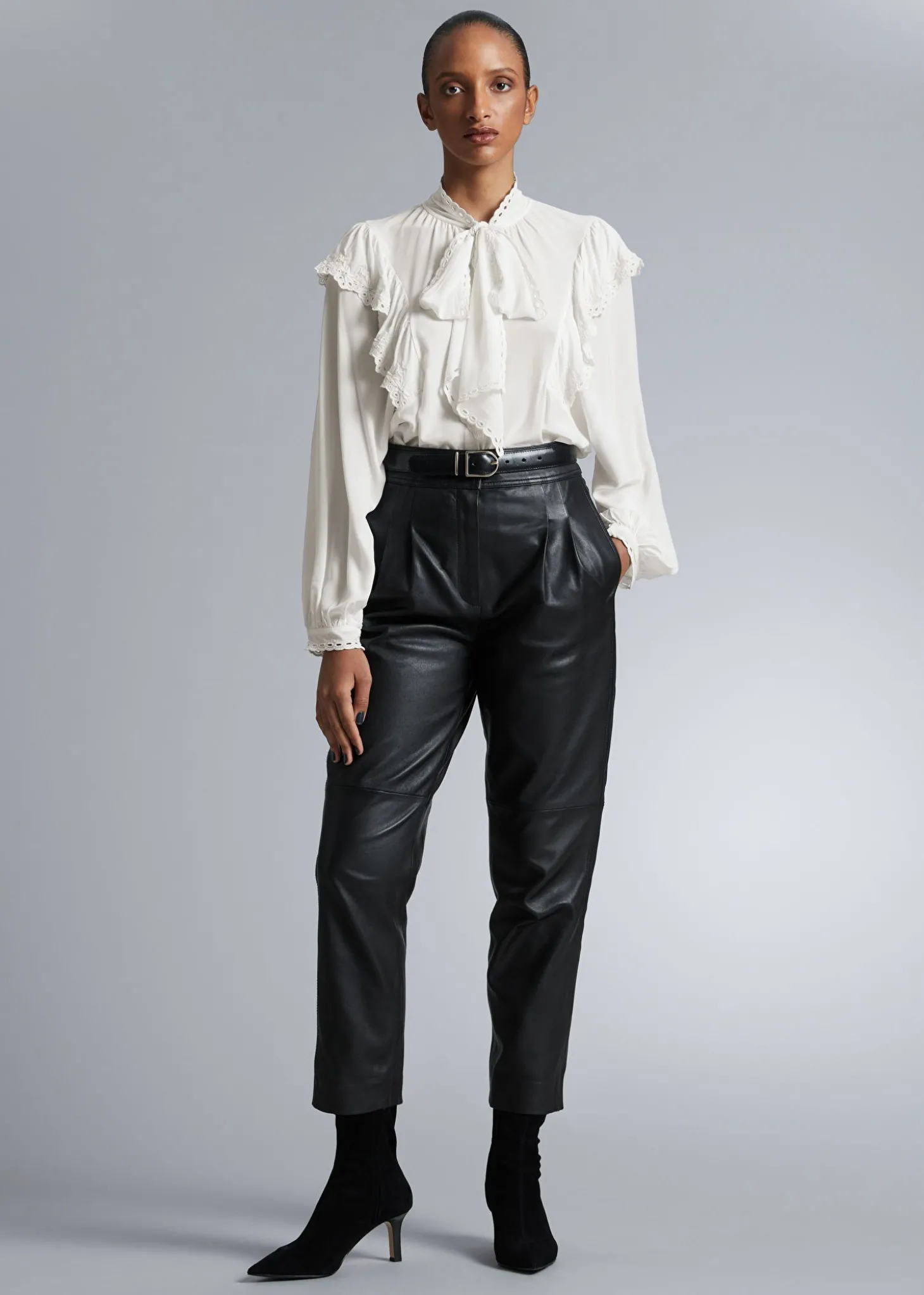 Skjoldet Ruffle Bluse