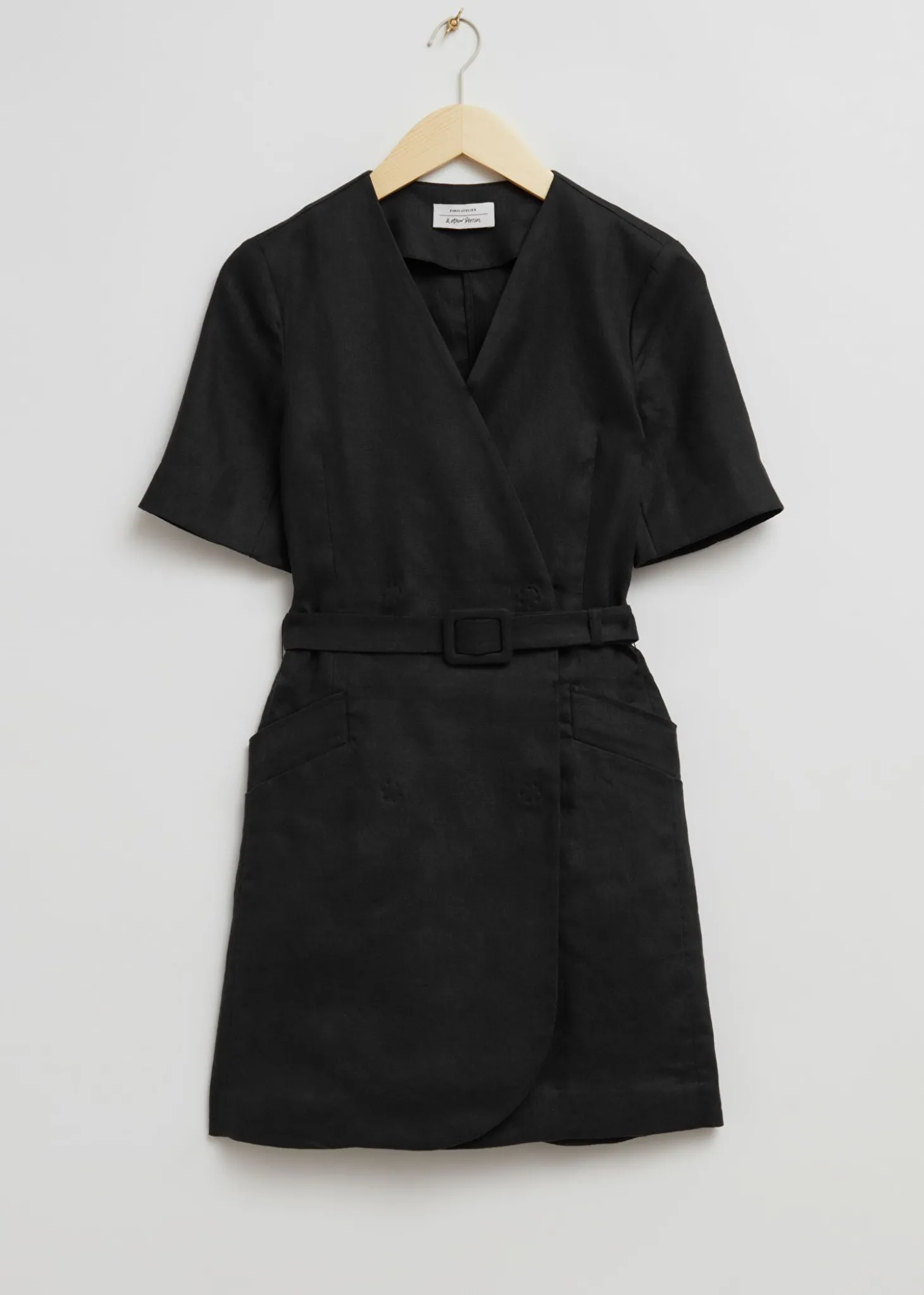 Skreddersydd Lin Belted Mini Kjole