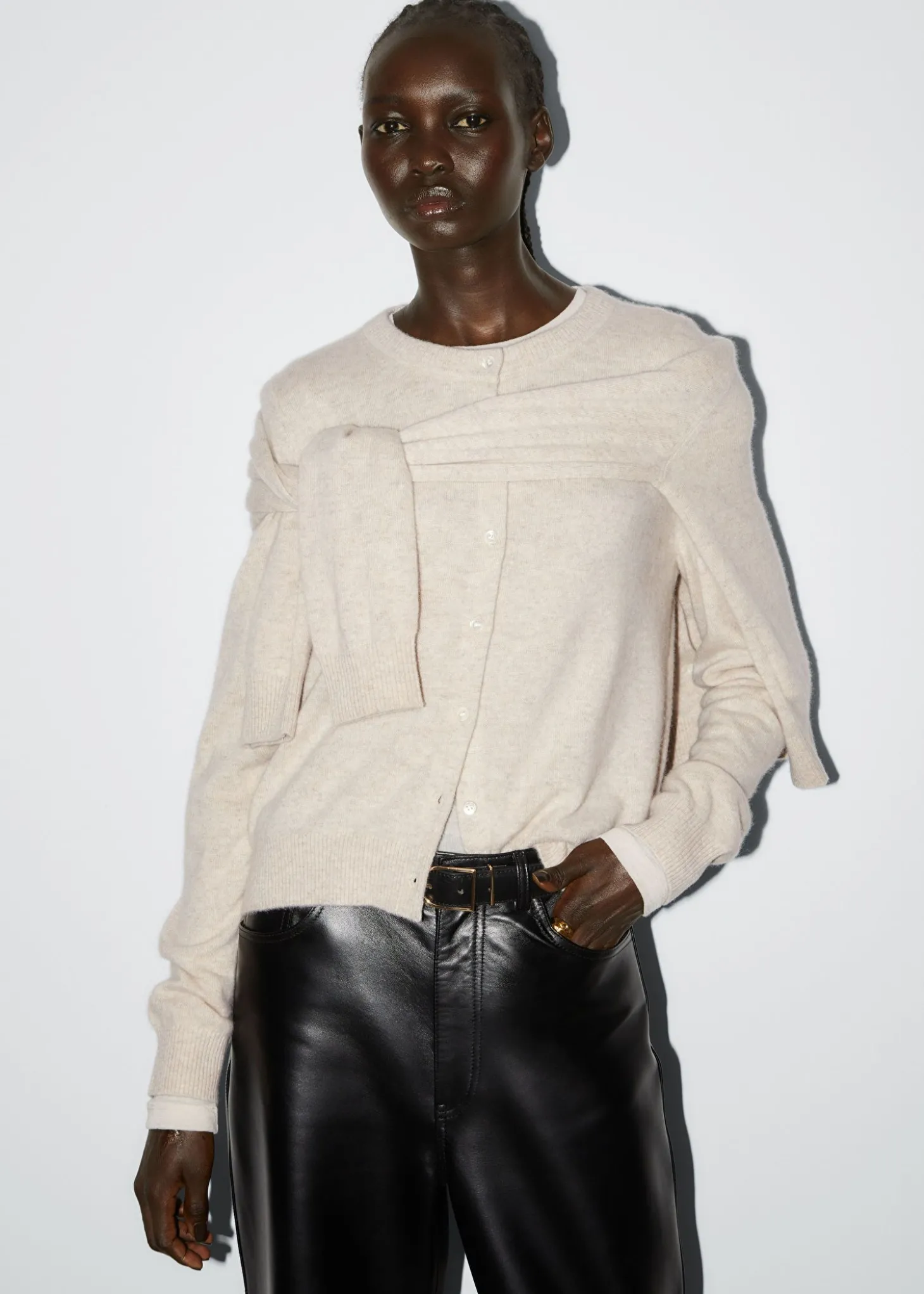 Slank Cashmere Cardigan