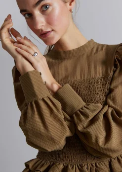 Smocked Frill Bluse