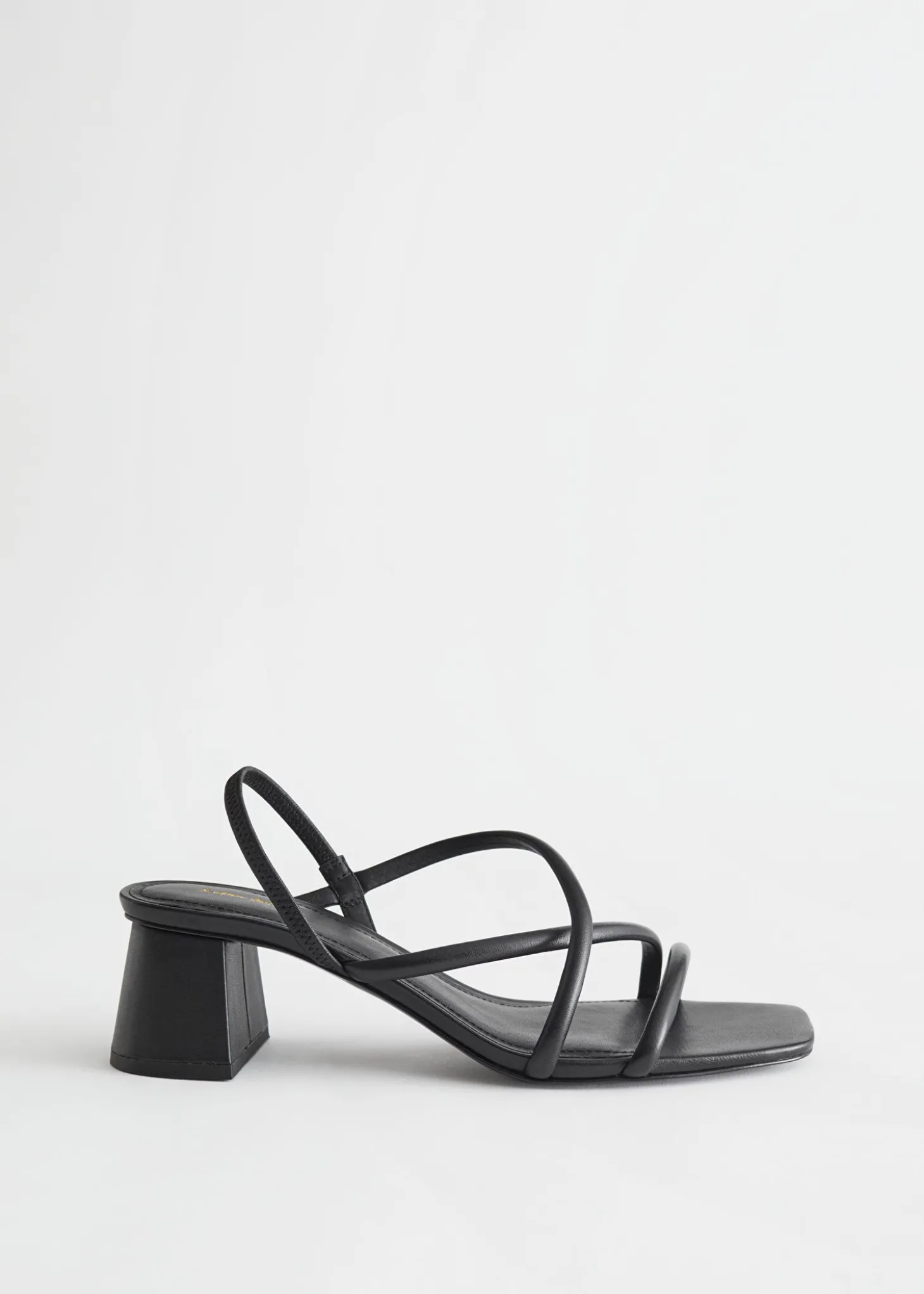 Strappy Blokkhaelsandaler