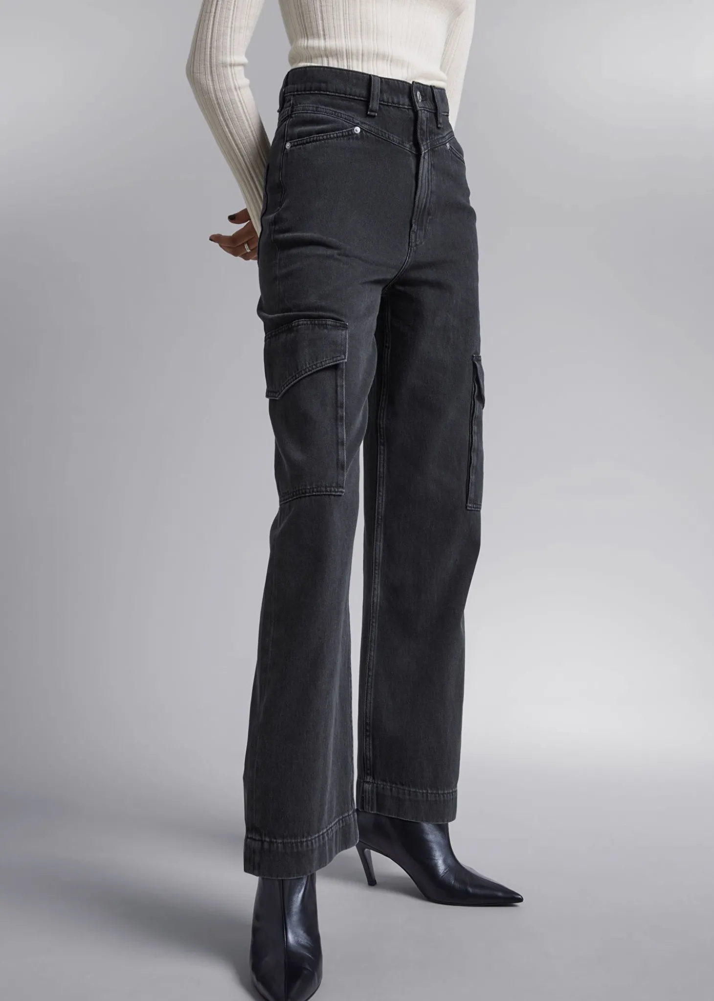 Tapered Cargo-Pocket Jeans
