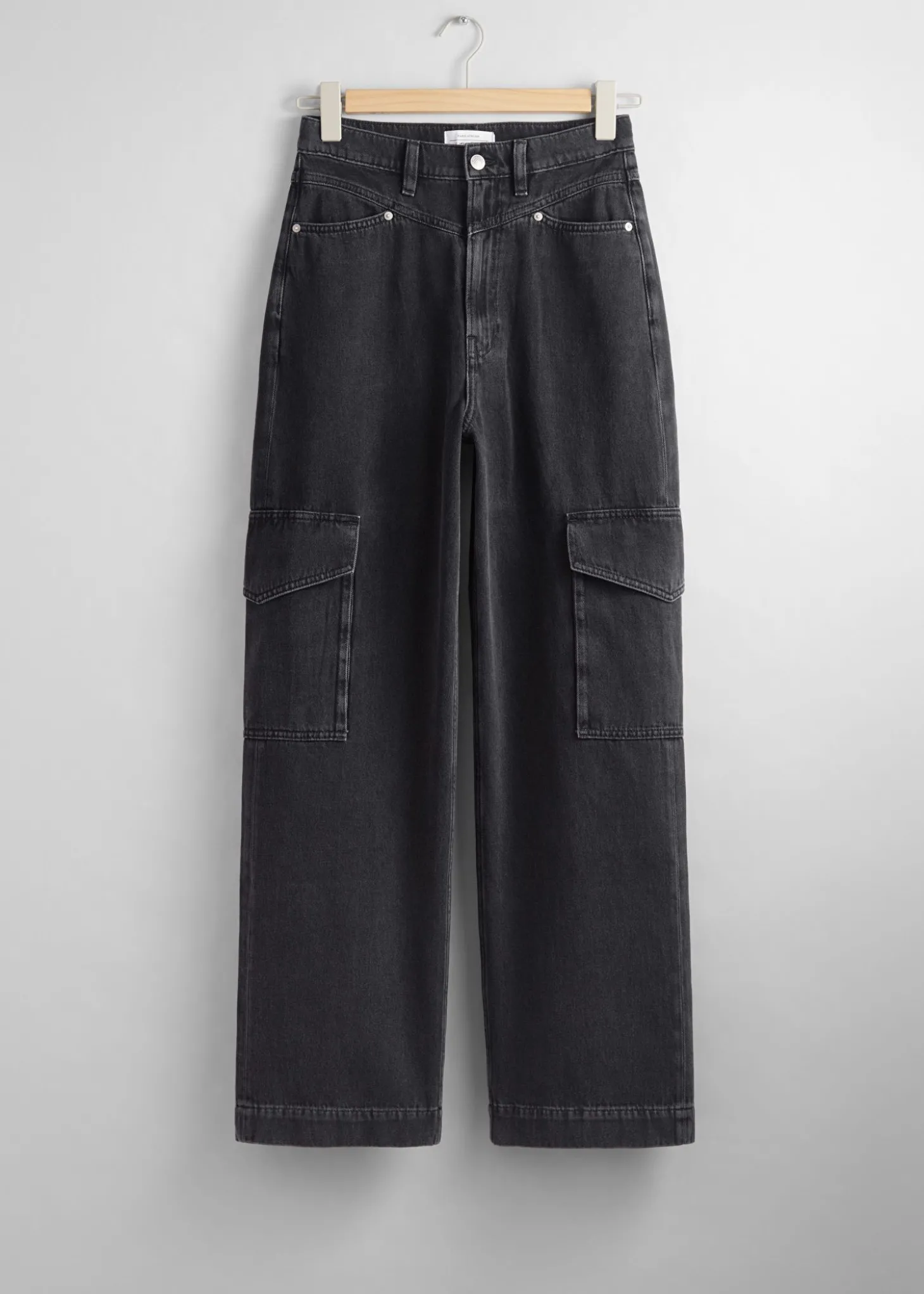 Tapered Cargo-Pocket Jeans
