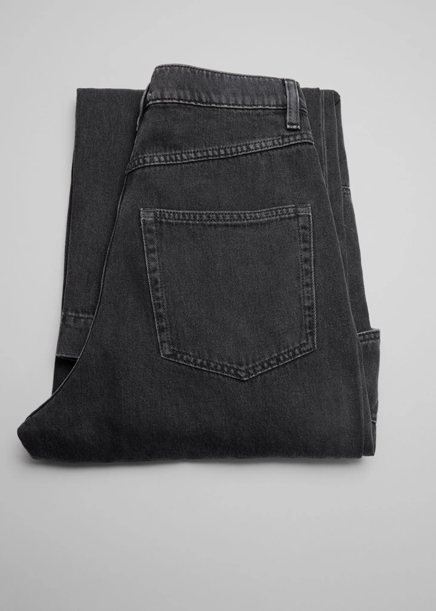 Tapered Cargo-Pocket Jeans