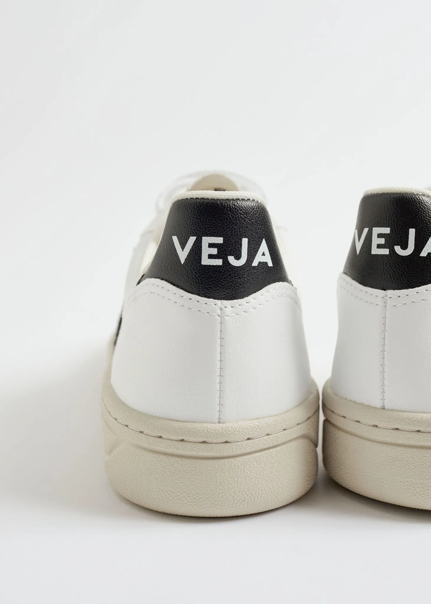 Veja V-10 Veganske Joggesko