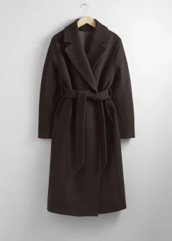 Voluminos Belted Wool Coat