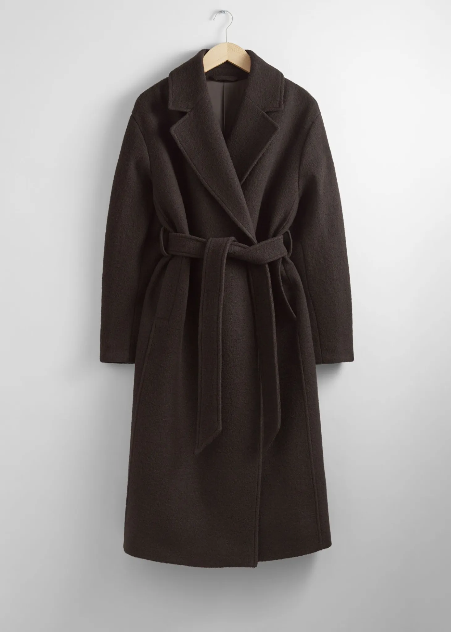 Voluminos Belted Wool Coat