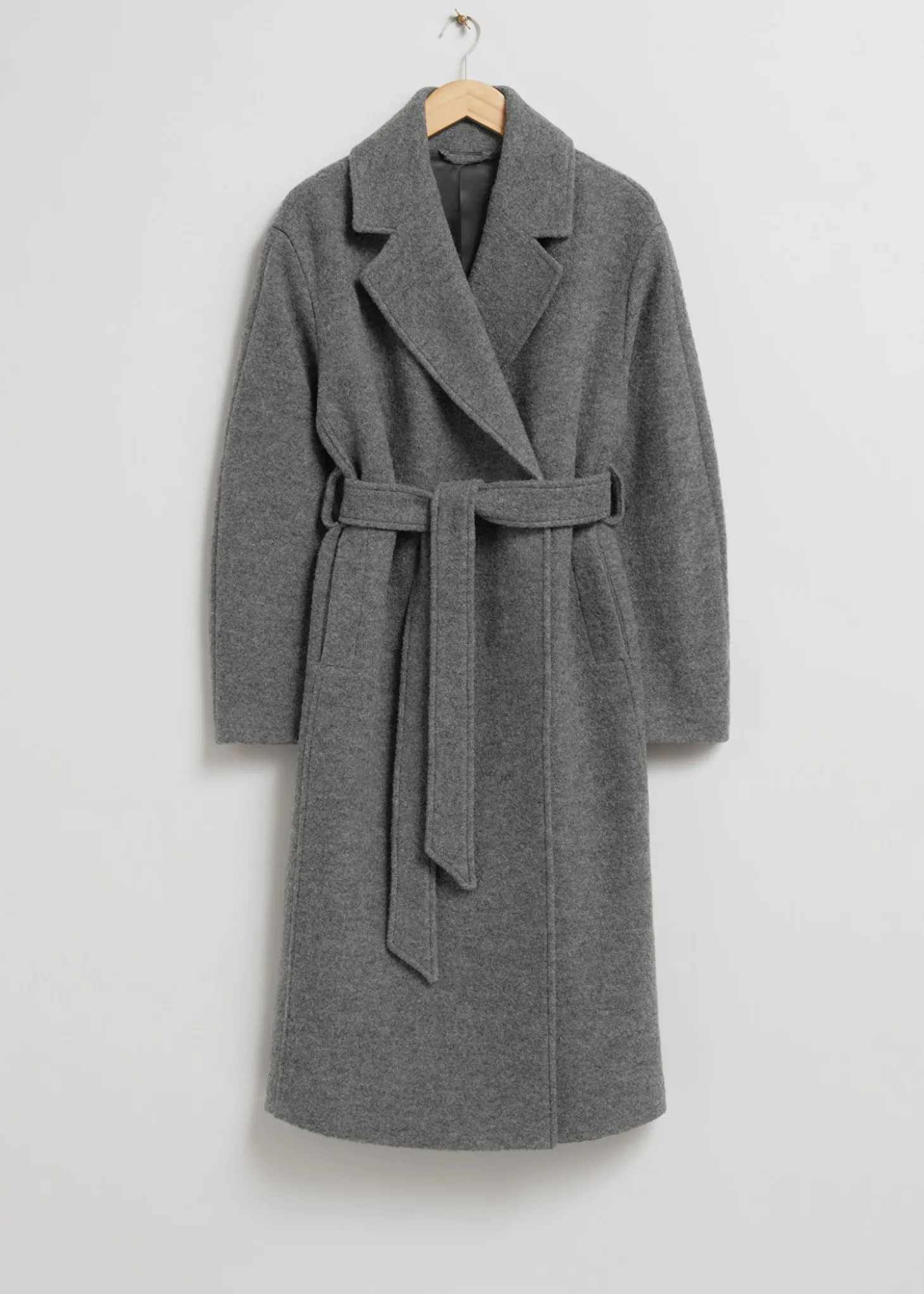 Voluminos Belted Wool Coat