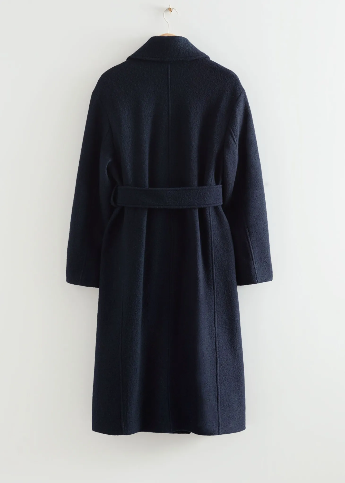 Voluminos Belted Wool Coat