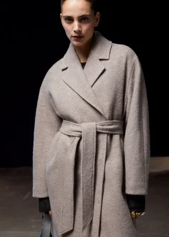 Voluminos Belted Wool Coat