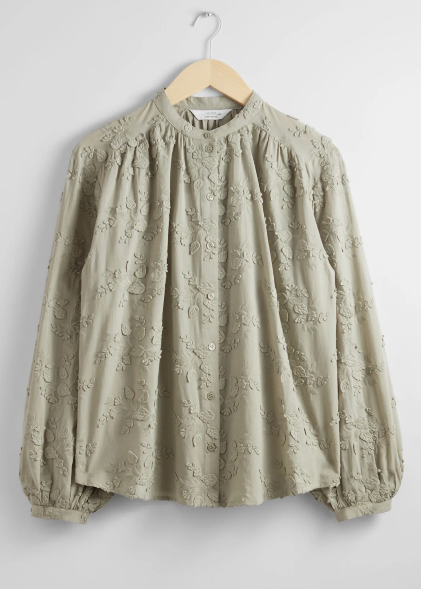 Voluminos Bluse Med Staende Krage