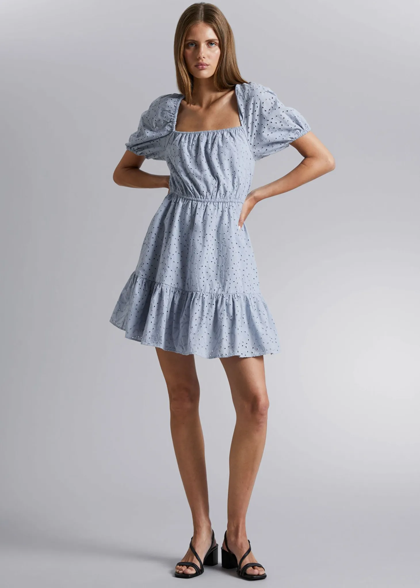 Voluminos Broderie Anglaise Minikjole